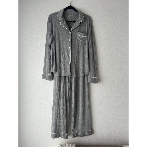 cozy earth Other - Cozy Earth pajama set women M gray Bamboo Stretch Knit Classic Long Sleeve